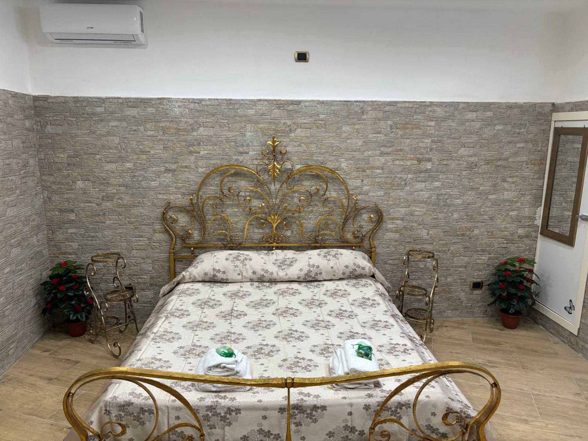 B&B La Storia باري المظهر الخارجي الصورة